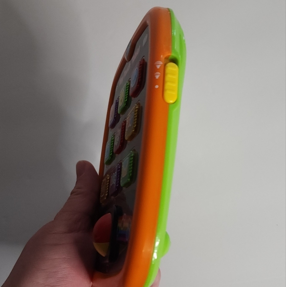 VTech Tiny Touch Tablet Orange learning toy - Picture 5 of 5